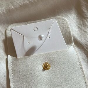 NWT🤍Pearl choker🤍